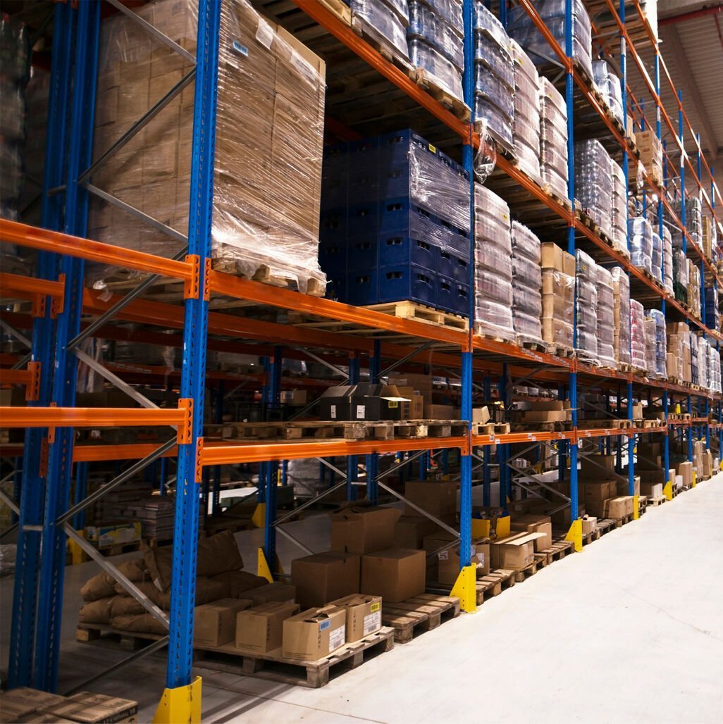 Ekonomik Depolama: 2. El Sırt Sırta Raf Sistemleri ile Maksimum Kar ve Operasyonel Verimlilik Analizi