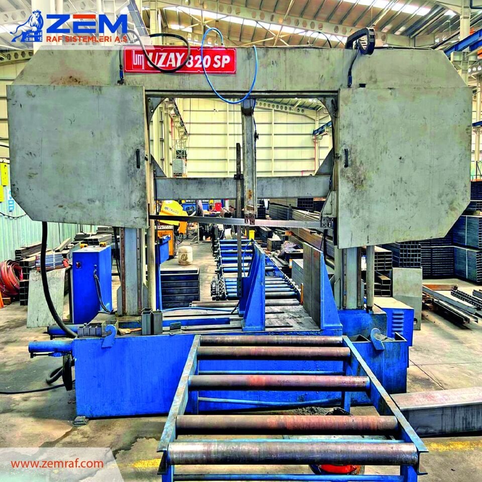 Uzay 820 SP Kesim Makinesi